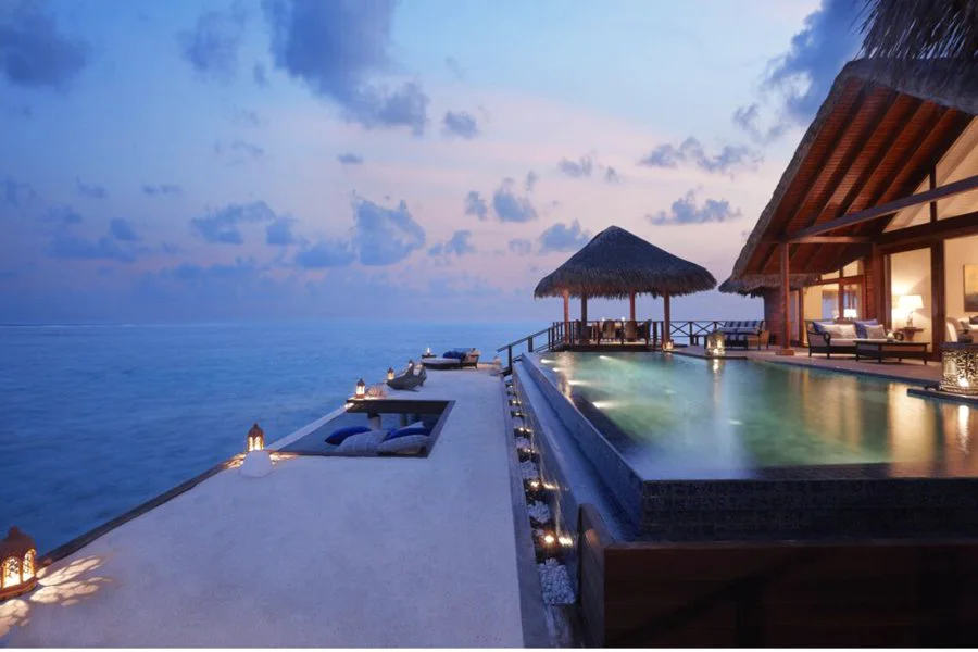 Two Bedroom Rehendi Presidential Suite Pool-4