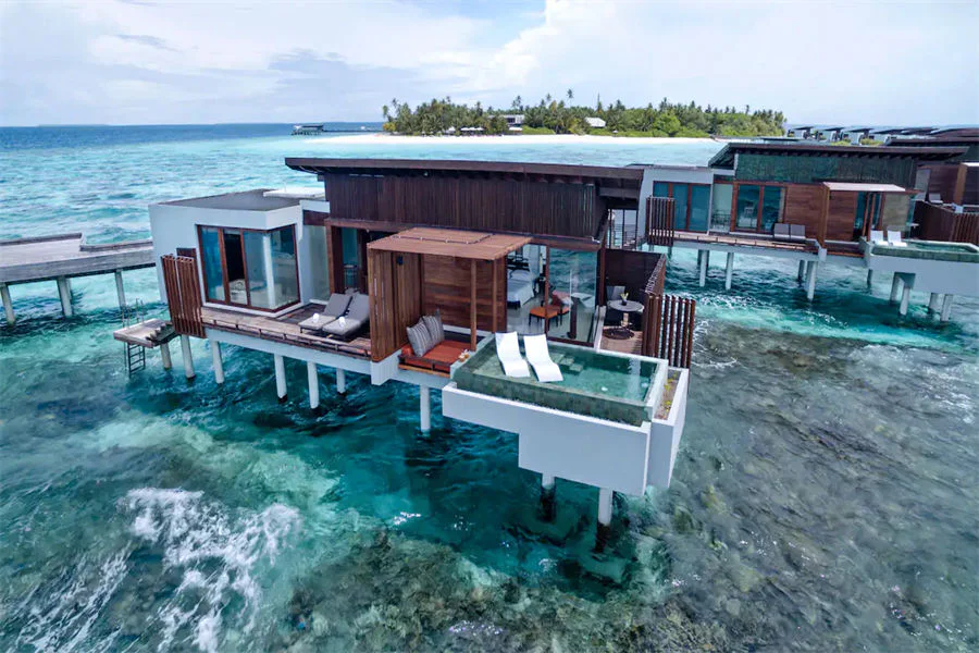 Overwater Sunset Pool Villa-2