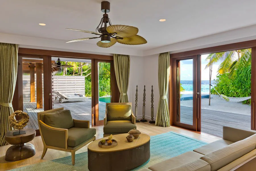 Three Bedrooms Beach Pool Residence-2