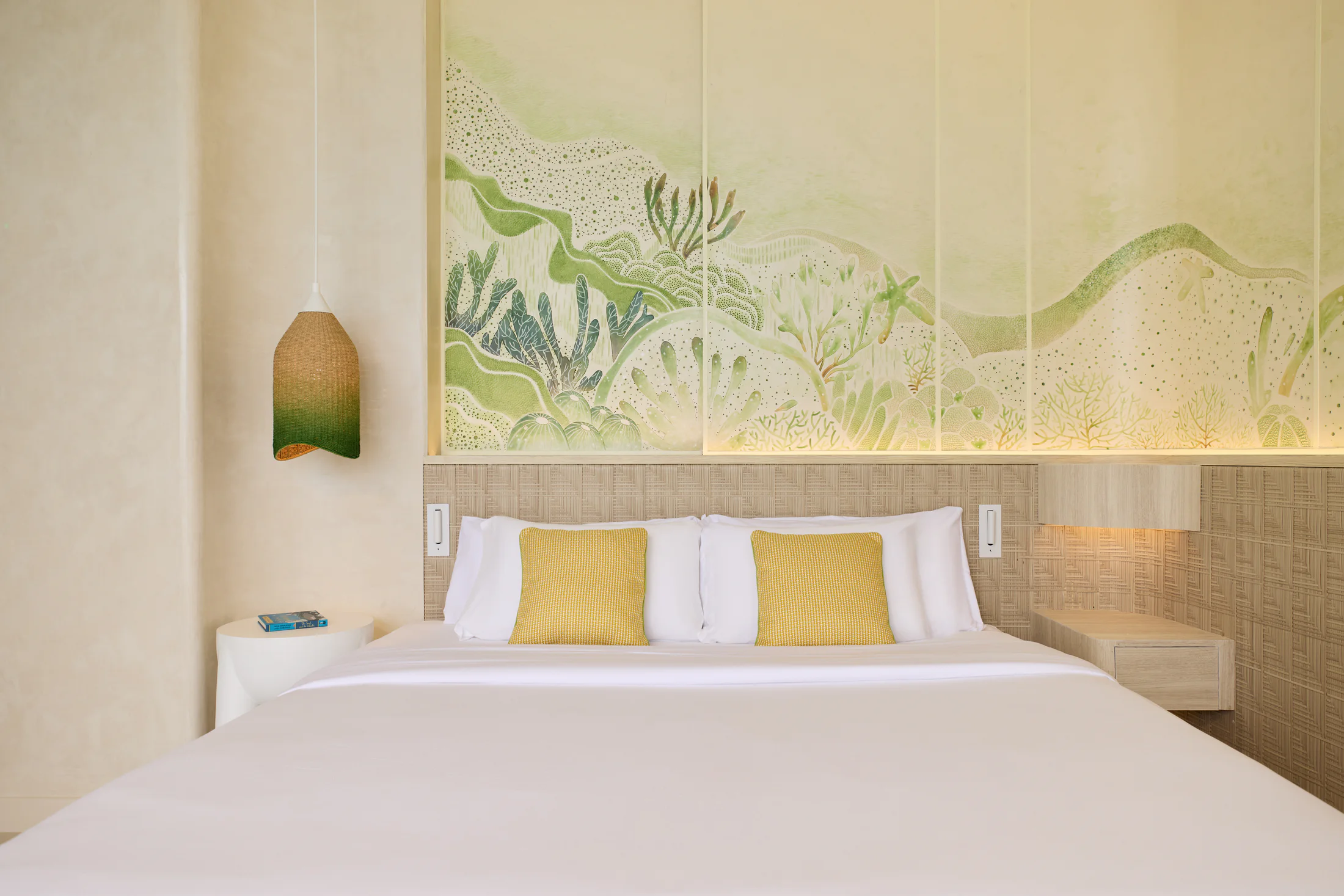 Mirage Beachfront Room-2