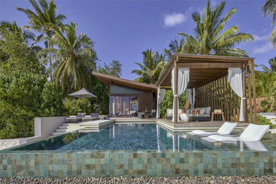 Deluxe Beach Pool Villa-2