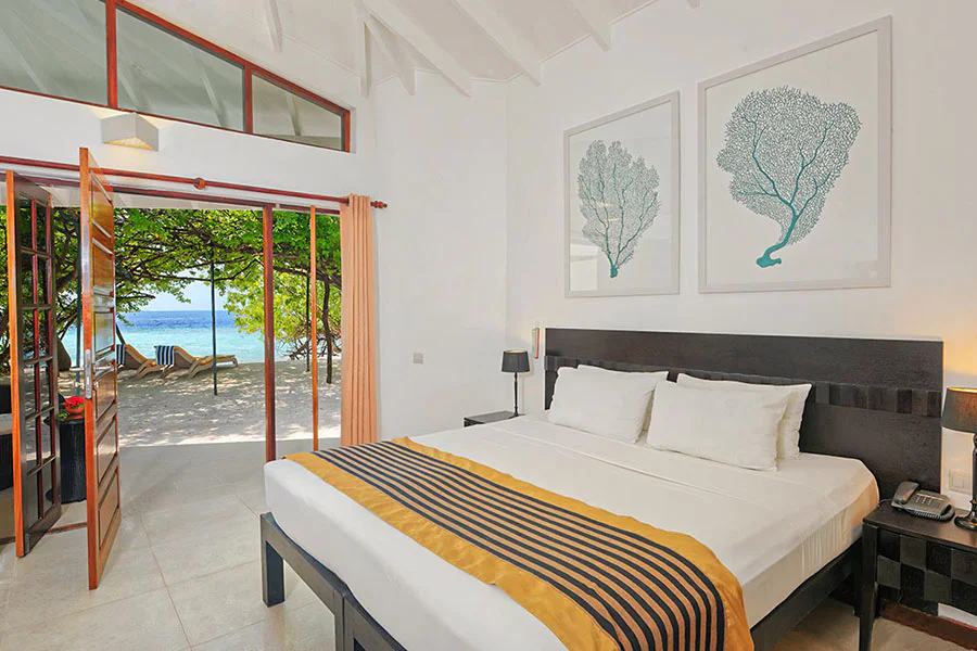 Superior Beach Bungalow-2