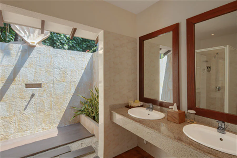 Deluxe Family Beach Villa-2