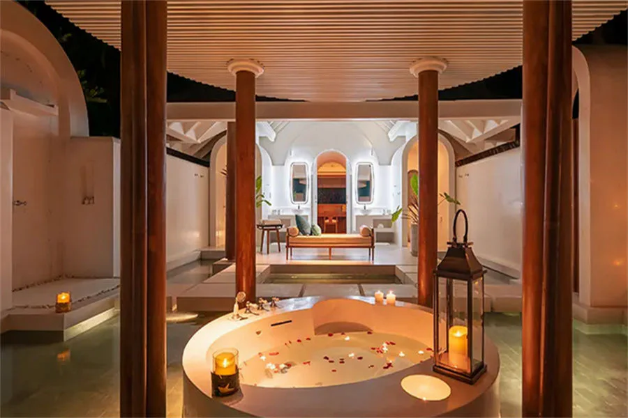 Three Bedroom Beach Pool Residence-3