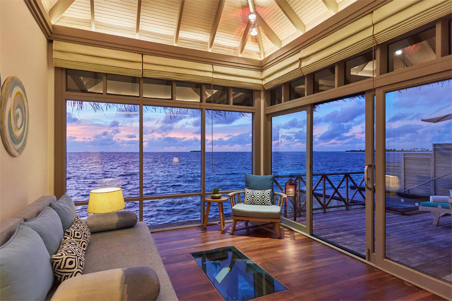 Sunrise Water Villa With Infinity Pool-3