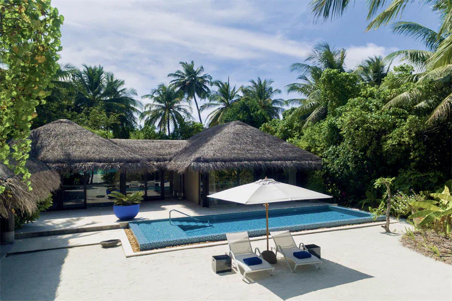 Deluxe Beach Pool Villa-4