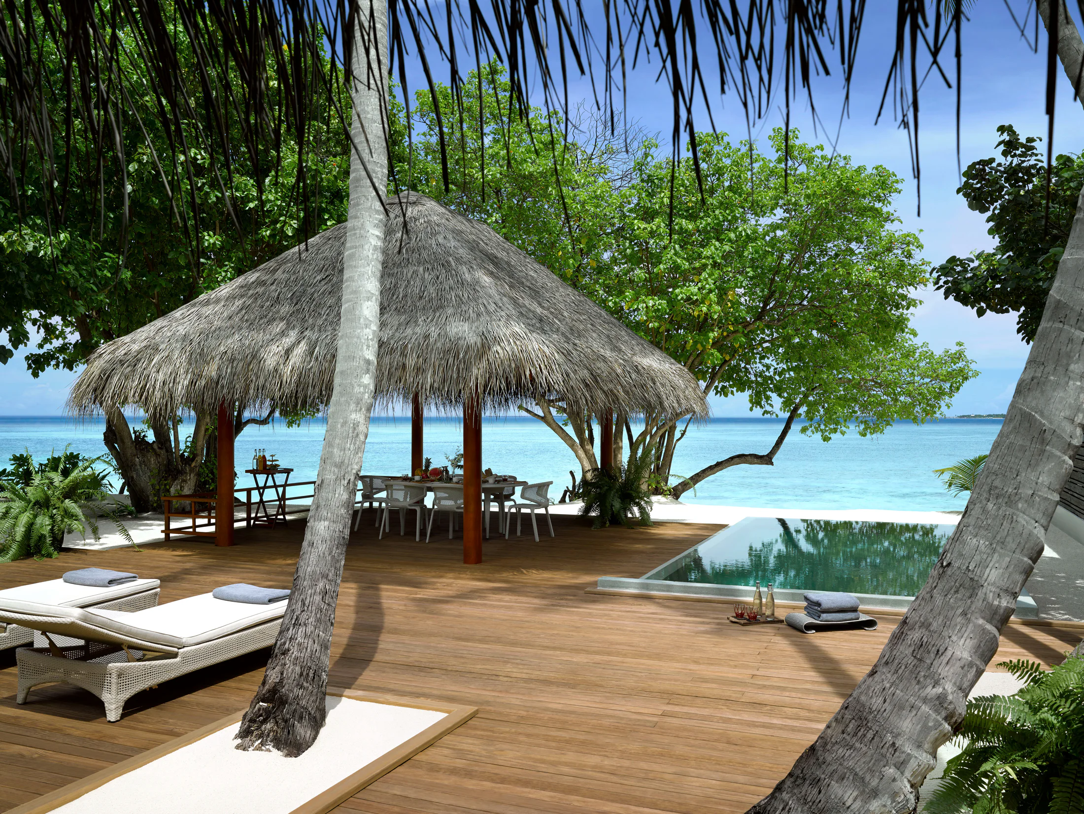 Two Bedrooms Beach Pool Villa-2