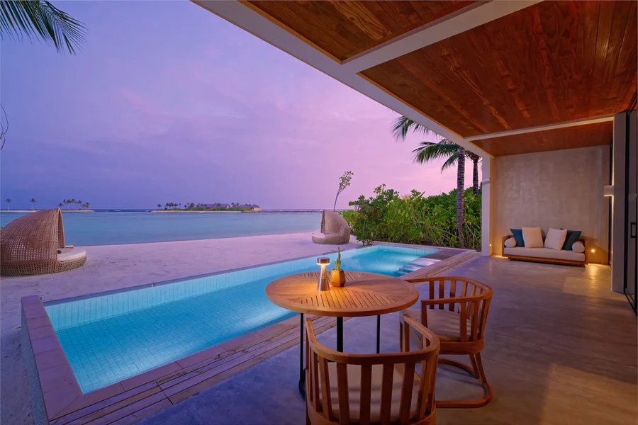2 bedroom Beach Residence with Pool-3