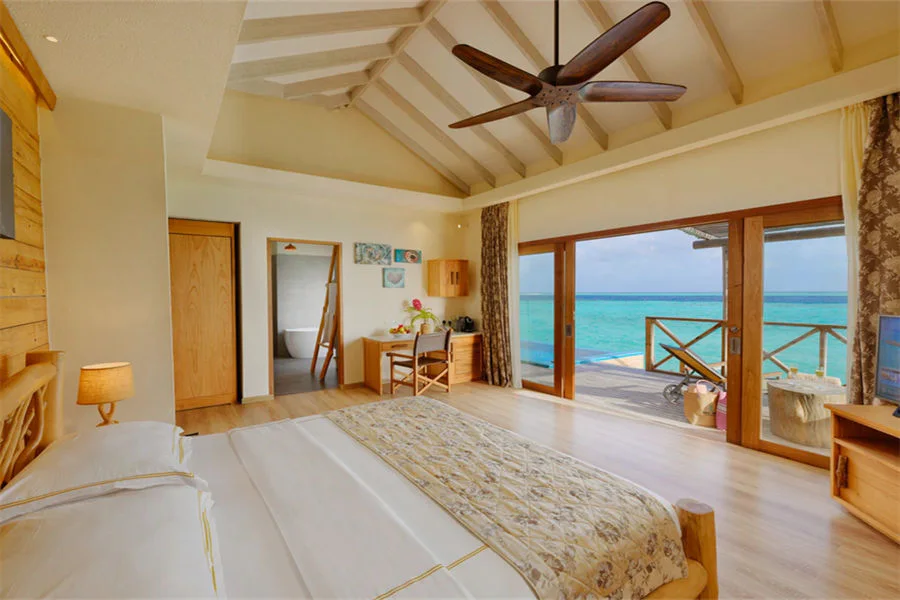 Aqua Suite With Pool-3