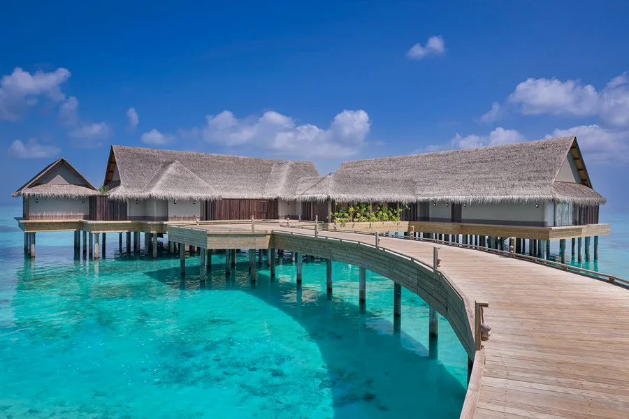 Three Bedroom Ocean Residence with Two Pools-2