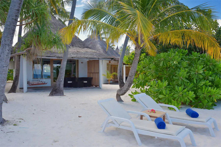 Superior Beach Bungalow-3
