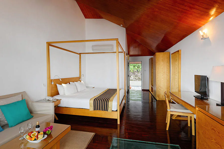 Water bungalow-4